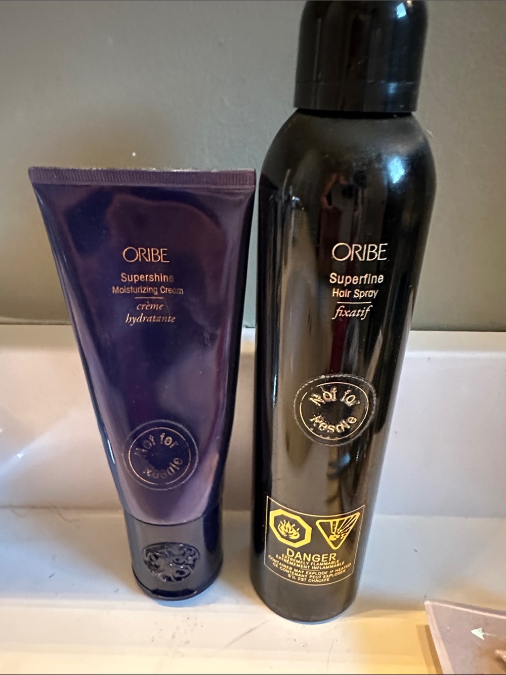 Oribe Supershine Moisturizing Cream & Superfine Hair Spray - Purple & Black